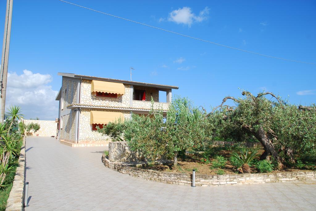 B&B Garzia Marinella  Exterior foto